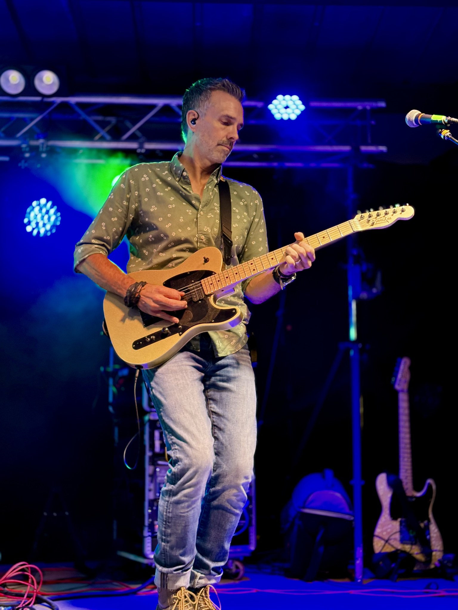 SkullKill playing live